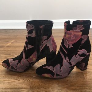 Statement Steve Madden Boots